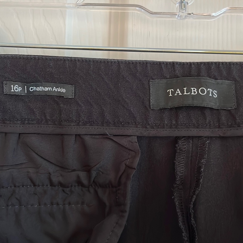 Talbots Chatham Ankle Pant. Black-Not faded